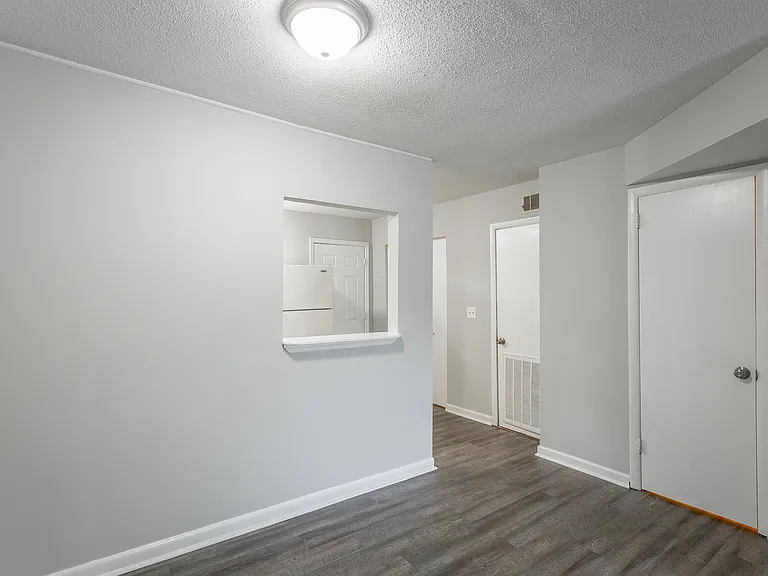 4407 Delashmitt Rd — Photo 9