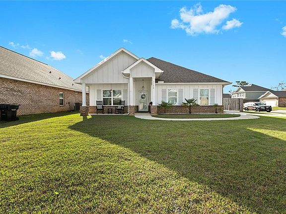 3rd image of 31650 Memphis Loop