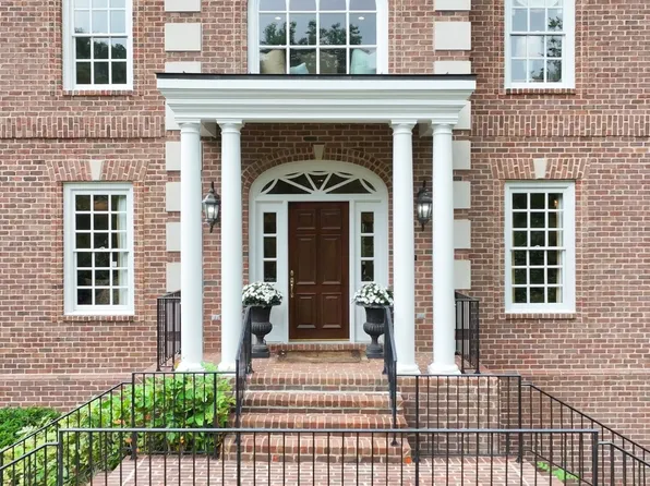 55 Annandale, Nashville, TN 37215
