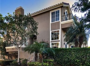 19221 Seabrook Ln, Huntington Beach, CA 92648