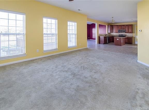 5th image of 1019 Ashley Glen Ln