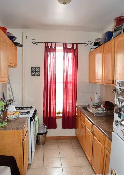1st image of 2265 33rd St APT 4