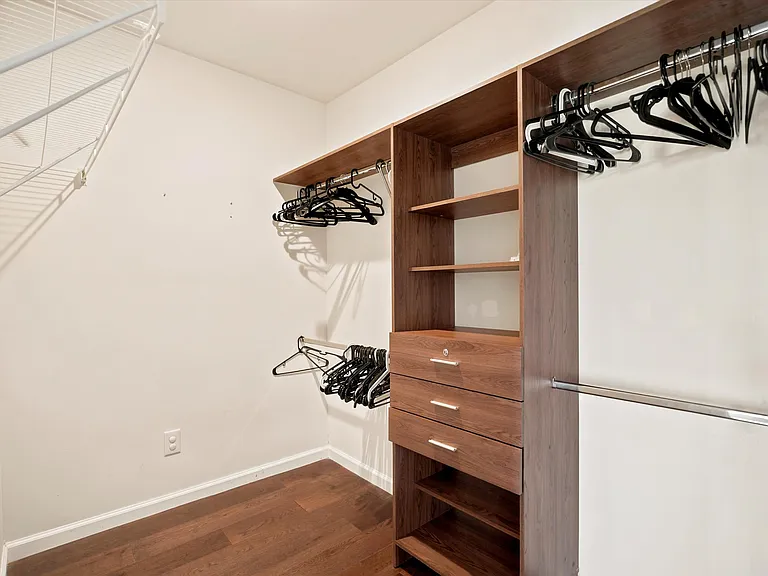 443 Tall Oaks Dr — Photo 19