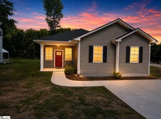 317 Morgan St, Greer, SC 29651