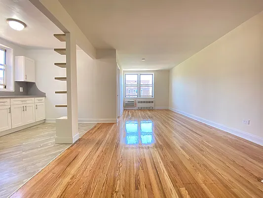 Rented by Queens Apartments Realty LLC | media 46