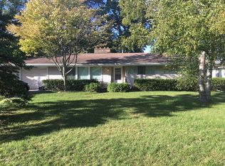 5480 Angus Dr, Saginaw, MI