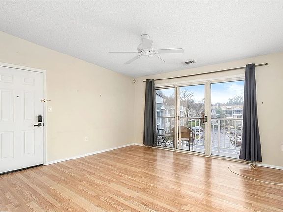 2nd image of 58 Mulberry Ct #58