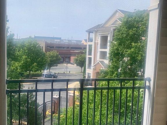 3rd image of 12905 Centre Park Cir APT 301
