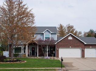 105 Pleasant Ridge Dr, Edwardsville, IL 62025