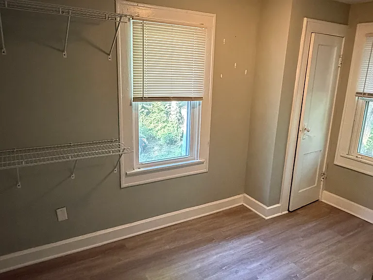 2319 Coyner Ave — Photo 16