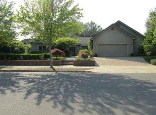 2942 Flintlock St, Eugene, OR 97408