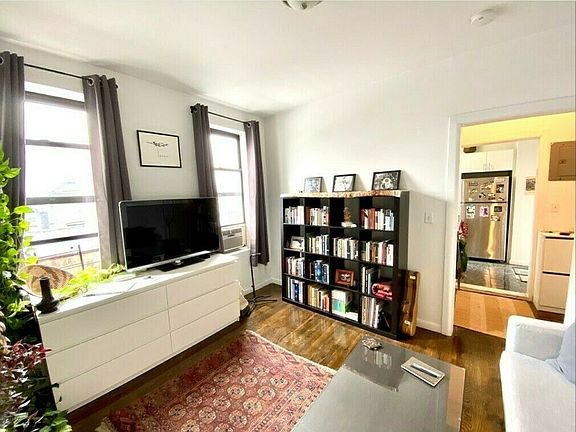 3rd image of 546 W 146th St APT 63