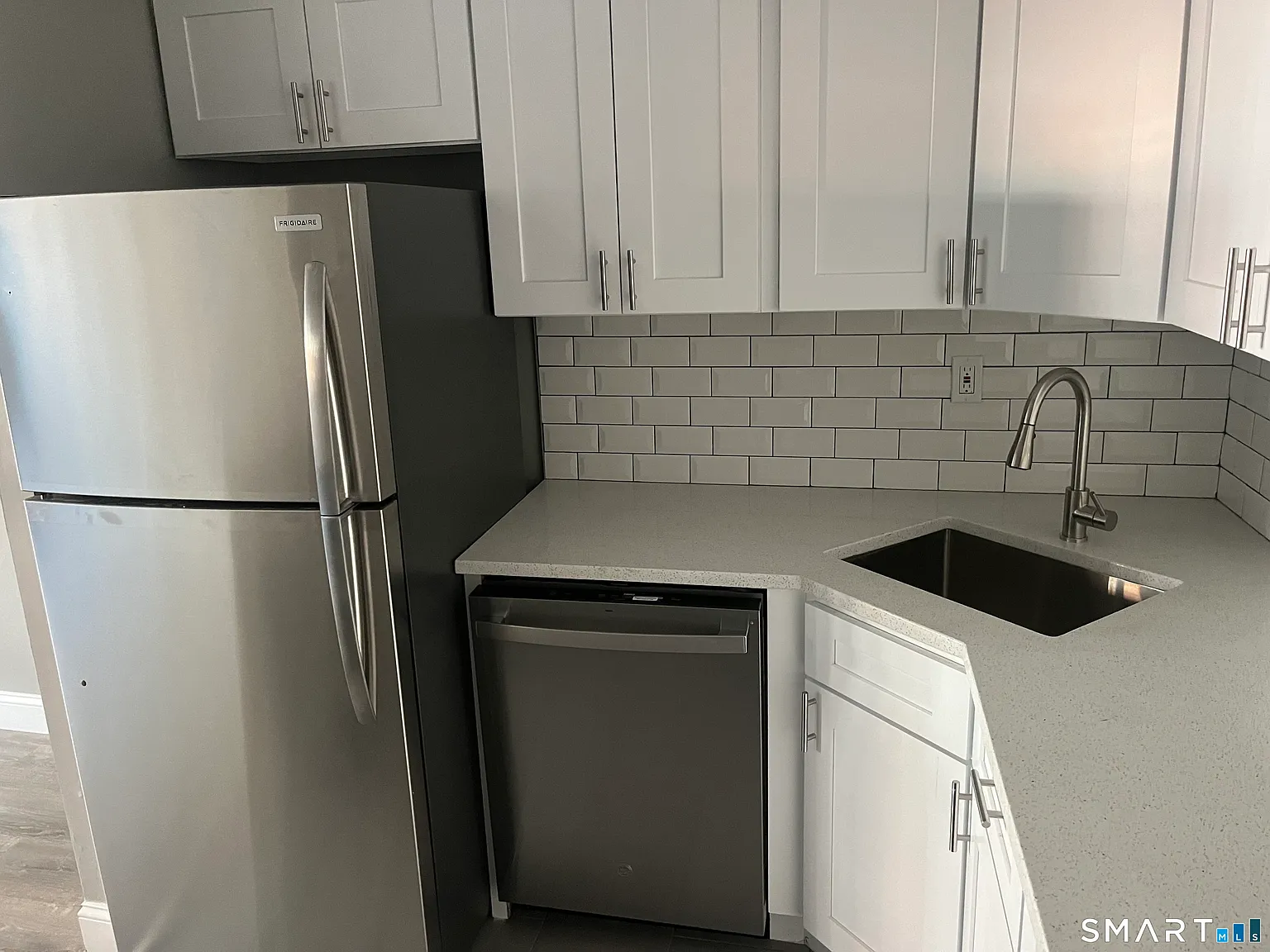 1 bed, 1.0 bath, 750 sqft, $1,550 — Photo 3