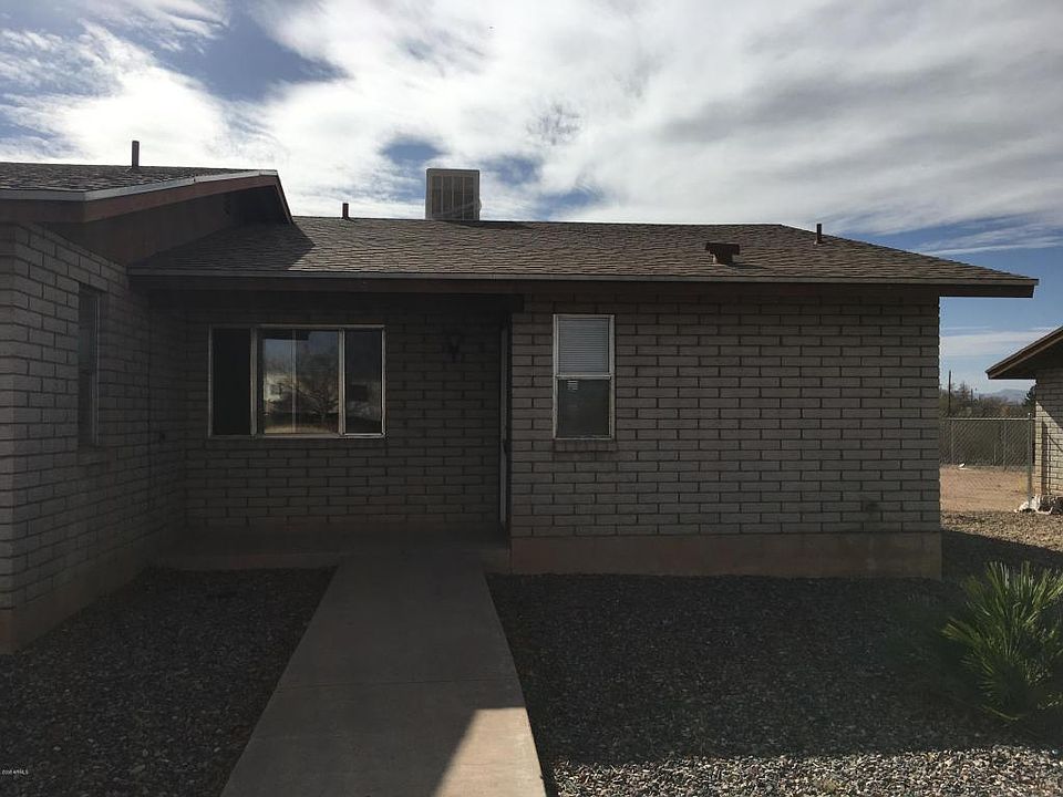 1st image of 2165 Hohokam Dr APT A