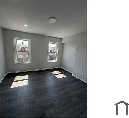3 bed, 1200 sqft, $2,790 — Photo 3