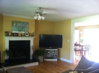 754 State Rd, Geneva, OH 44041