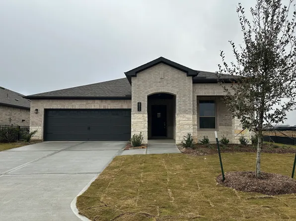 10111 Lehman Dr, Willis, TX 77318