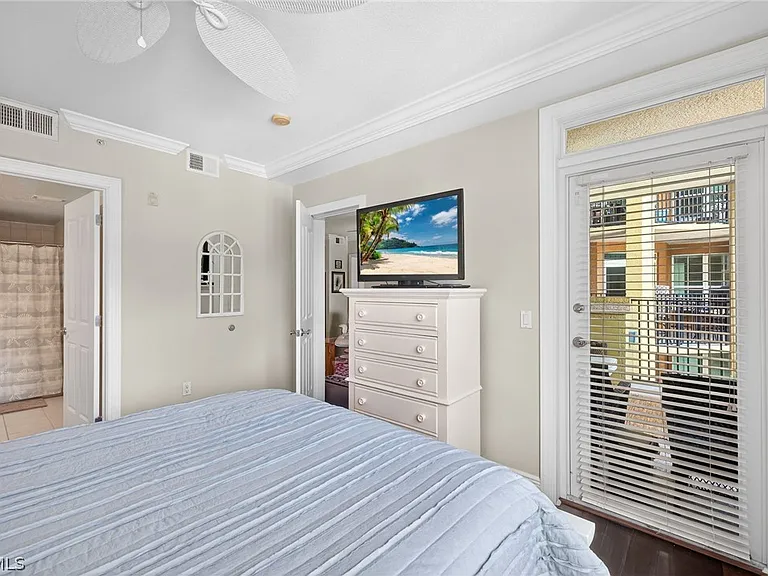 2825 Palm Beach Blvd #409 — Photo 22