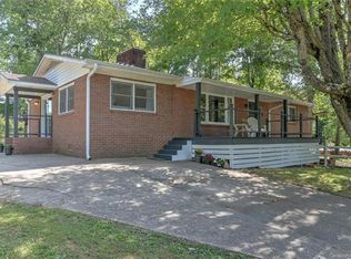 110 Homestead Rd, Candler, NC 28715