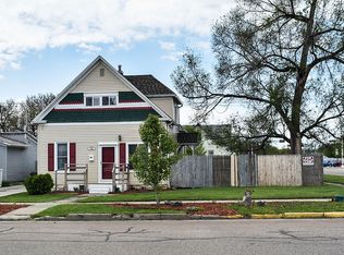 702 E 5th St, North Platte, NE 69101