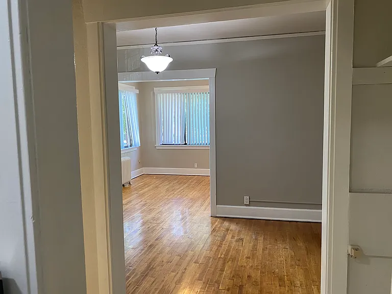 1985 Portland Ave #3 — Photo 6