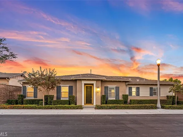 90 Galan St, Mission Viejo, CA 92694