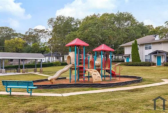 1757 Richmond Ave SE — Photo 9