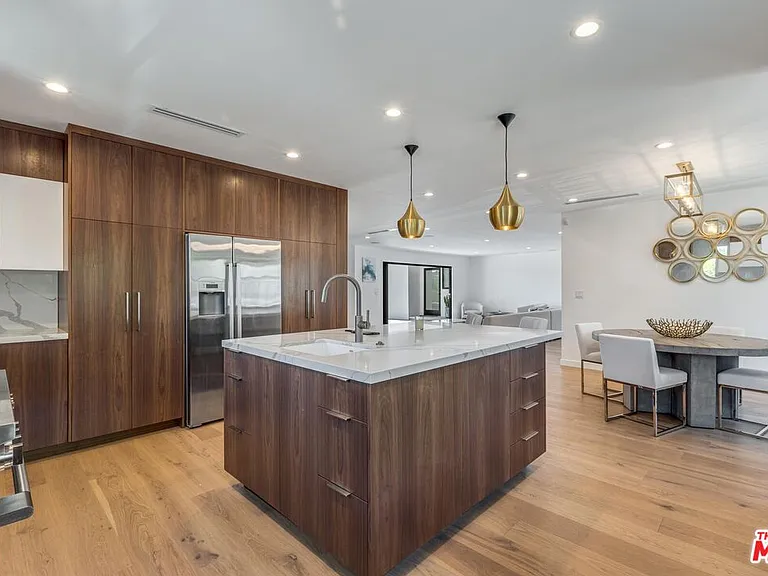 1287 Casiano Rd — Photo 8