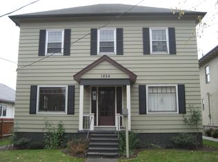 1824 NE Irving St, Portland, OR 97232
