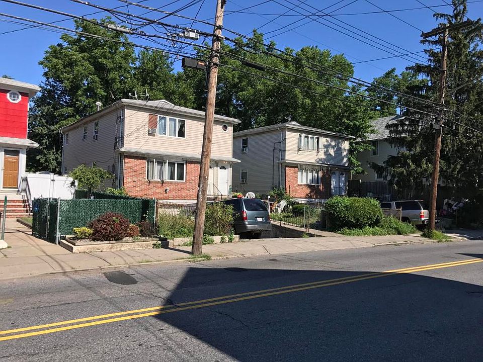 2nd image of 476 Jewett Ave