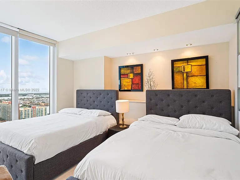 16699 Collins Ave #4108 — Photo 14