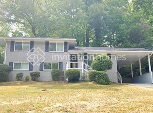 5795 Deerfield Trl, College Park, GA 30349