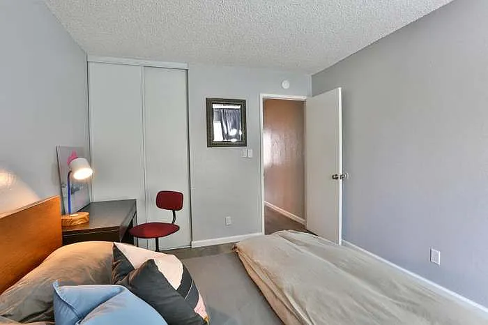 424 Orange St #204 — Photo 11