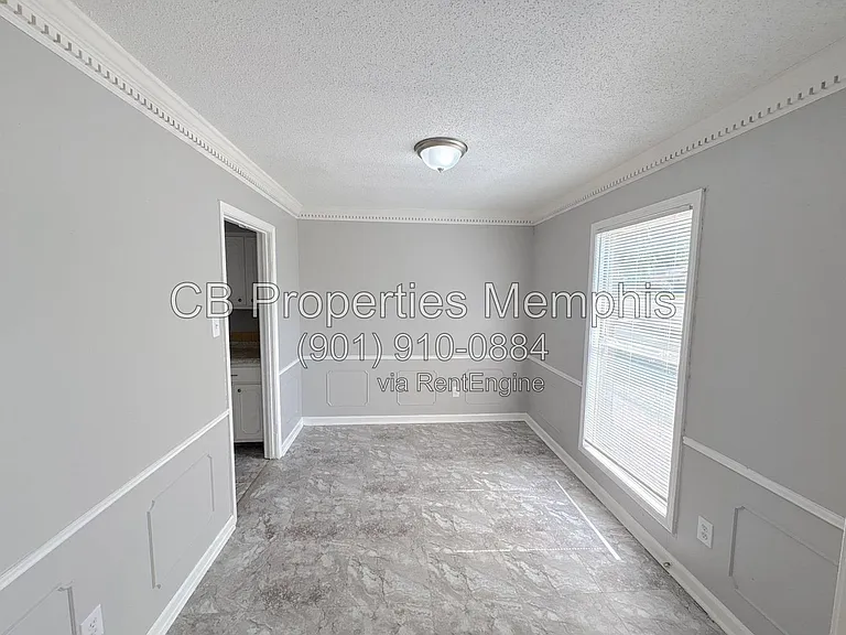 4316 Springwind Rd — Photo 7