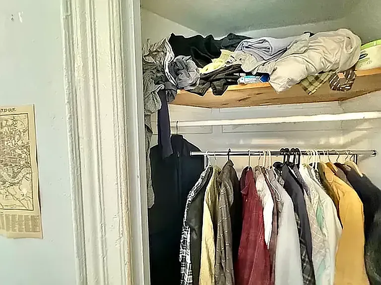 666 Park Pl #2R — Photo 42