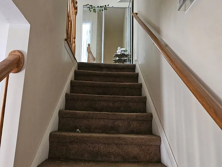 188 Birchtree Ct — Photo 5