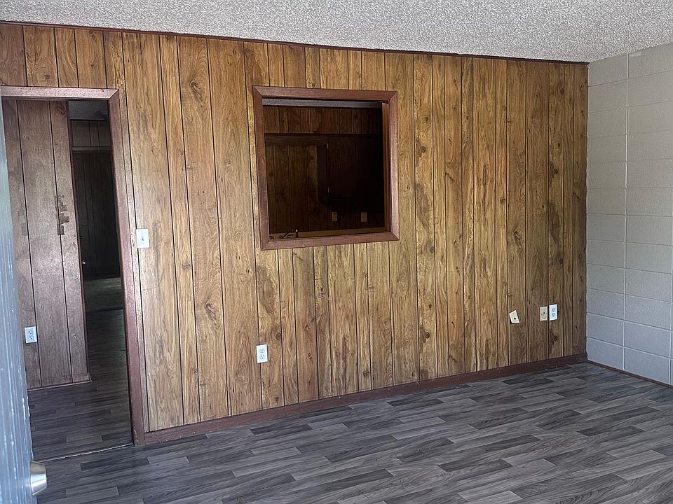 1st image of 740 E 1st North St #10