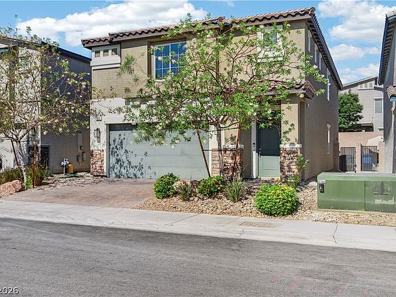 3rd image of 325 Breve Ct