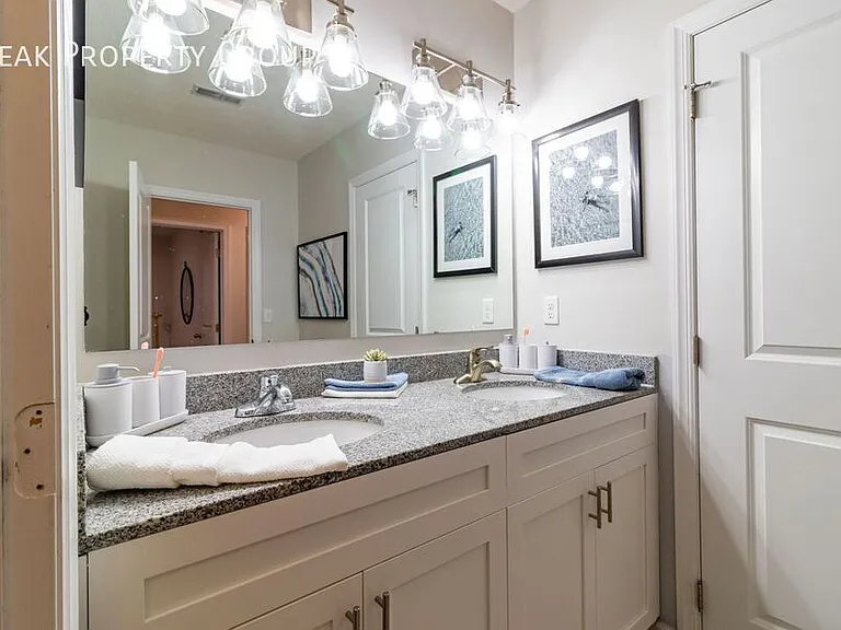 250 Chittenden Ave — Photo 53