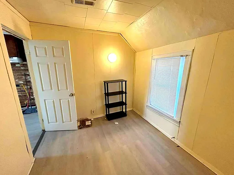 153 Sumner Pl #2 — Photo 11