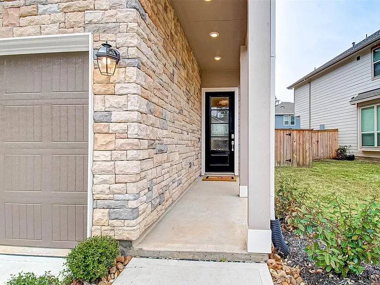 617 Aspen Falls Ct — Photo 4