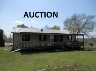 14251 W Gideon Rd, Tahlequah, OK 74464