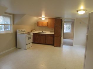 29107 S Wesley Ave APT 2, Flat Rock, MI 48134