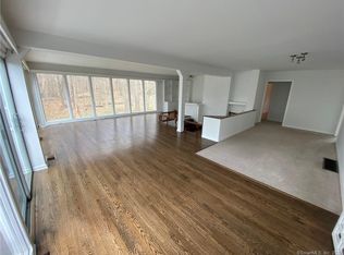 52 Moshier St #A, Greenwich, CT 06831