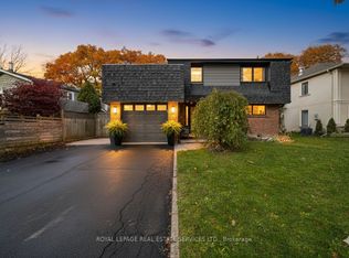 613 Santee Gate, Mississauga, ON L5A 2B8