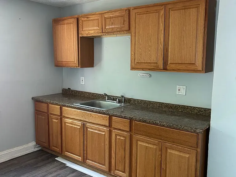 9505 Sladden Ave — Photo 6