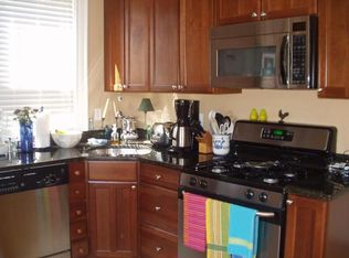 7 Florence St APT 4, Cambridge, MA 02139