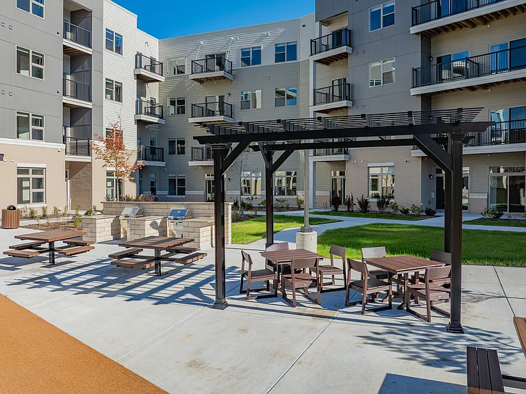 The Flats at Bishop's Woods — Photo 34