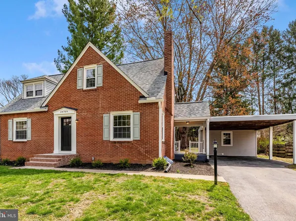 18709 Fairfield Rd, Hagerstown, MD 21742