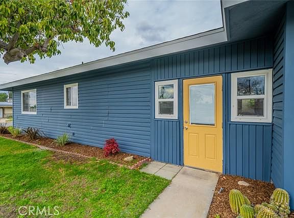 4th image of 6967 Rhone Ave